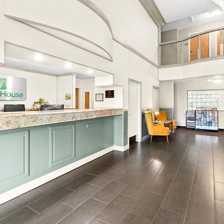 Guesthouse Inn & Suites Kelso/Longview 외부 사진