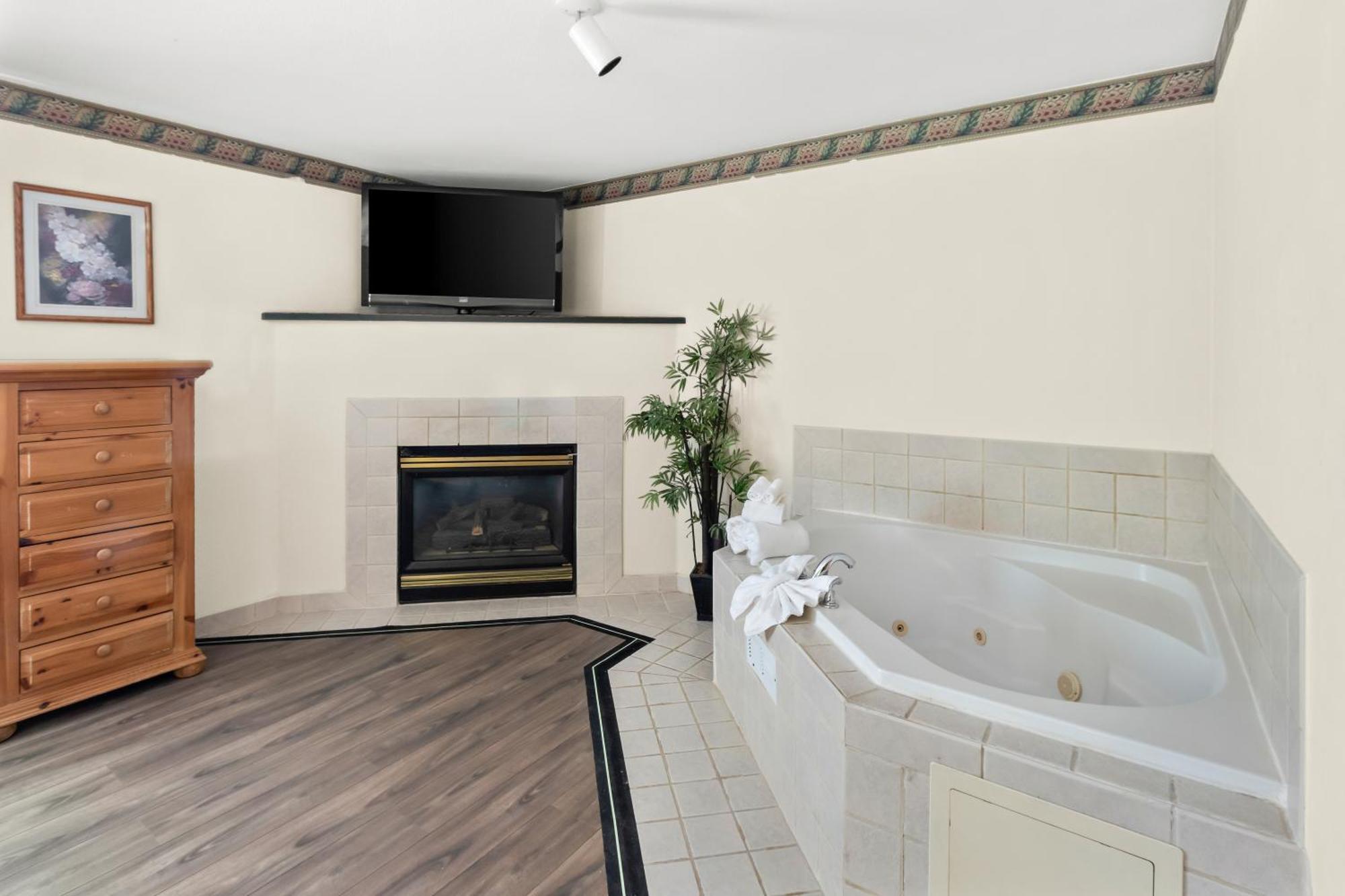 Guesthouse Inn & Suites Kelso/Longview 외부 사진